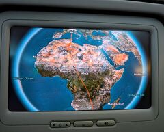 ついに空港閉鎖も ★ ケープタウン・喜望峰とサファリ体験６日間が７日に〈にわか添乗員PHO 14人を連れて２大陸横断〉