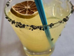 やっぱりここはストレスフリーの島　バースデーディナーへ ハワイ家族旅７日目