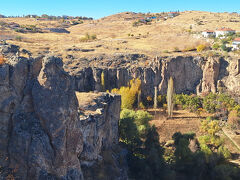 【2025年　トルコ】その5　ツアー選びは慎重に。カッパドキア南方へ行くグリーンツアーに参加しました。