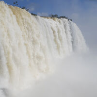 イグアスの滝を中心に南米３か国訪問