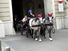 シニア3人旅2025年版③　朝食はカフェ・モーツアルトで、そして勝手知ったるウィーンリンク内散策を