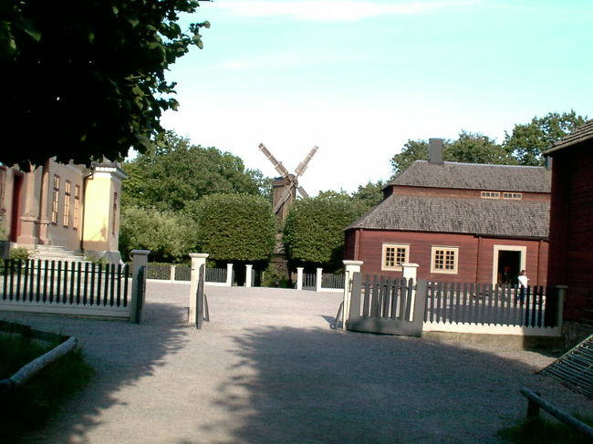 スカンセンの眺め・１<br />スウェーデン各地から移築された建物は見事