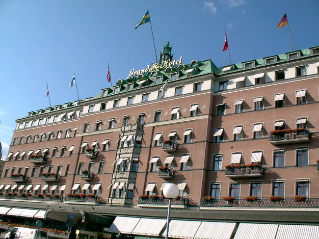 グランドホテル外観(Grand Hotel)<br />毎年ノーベル賞の受賞者も宿泊するホテルです。<br /><br />http://www.grandhotel.se/index.php