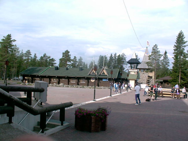 サンタクロース村にて･２。<br />世界中から観光客が集まるところ