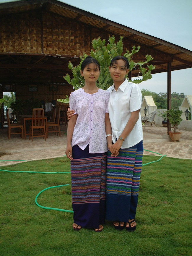 ヤー・キン・ター・ホテル<br />スタッフ（バガン）<br />