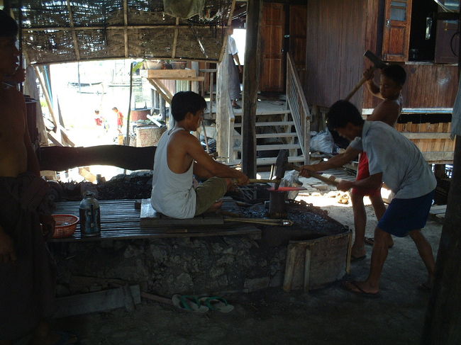 <br />水上鍛冶屋<br />