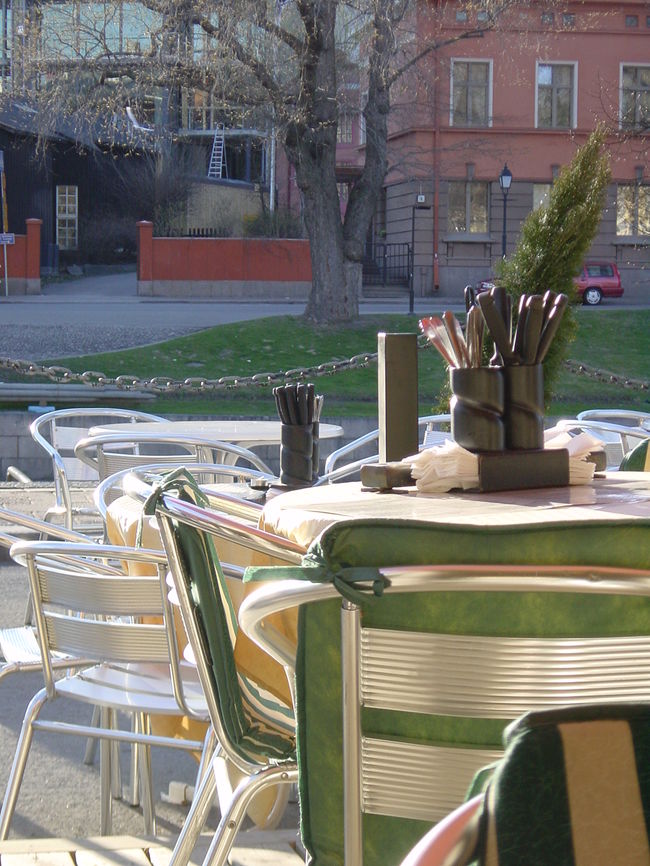 明日も移動なんで今日は大聖堂近くのレストランで食事を済ませて帰ることにしました。<br /><br />☆６日目以降は次回旅行記に続きます☆