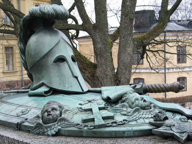 まずはインフォメーションセンターに行ったんですが、すごい人です！<br />「こんなに観光客がいたのね」ってビックリするくらいインフォメーションセンターに人が集まっていました。<br />