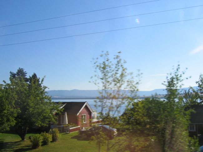 車窓から見た風景<br /><br />A views from the window of the train