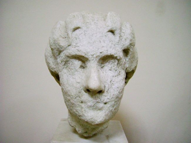 クレオパトラ?　さっきのアレキサンダー大王もそうだけれど、全部違う顔だぞ！