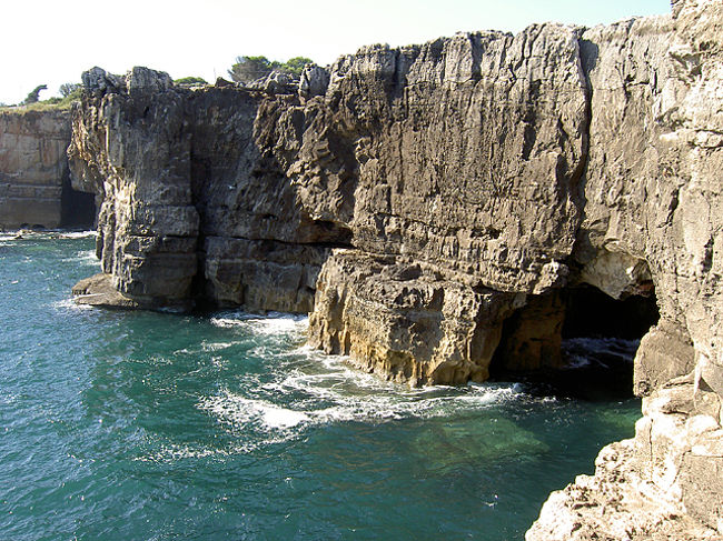 地獄の口。この日はとても穏やかだったけれど、冬になると大西洋の荒波が押し寄せて、ものすごい迫力らしい。