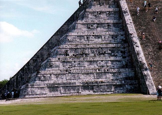 チチェンイッツアの遺跡』チチェン・イッツァ(メキシコ)の旅行記 チチェンイッツアの遺跡』チチェン・イッツァ(メキシコ)の旅行記