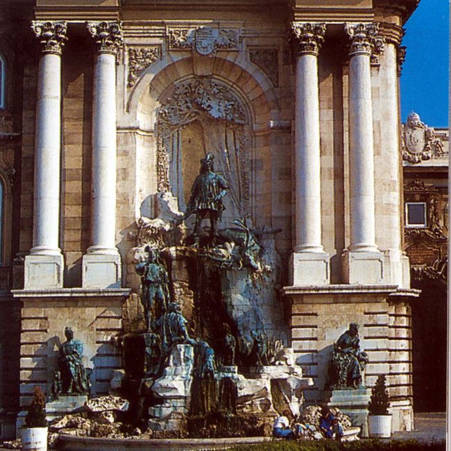 マーチャーシュの泉