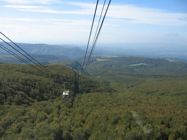 八甲田ロープウェイで山頂まで１０分。<br />今日もお天気はいい感じです