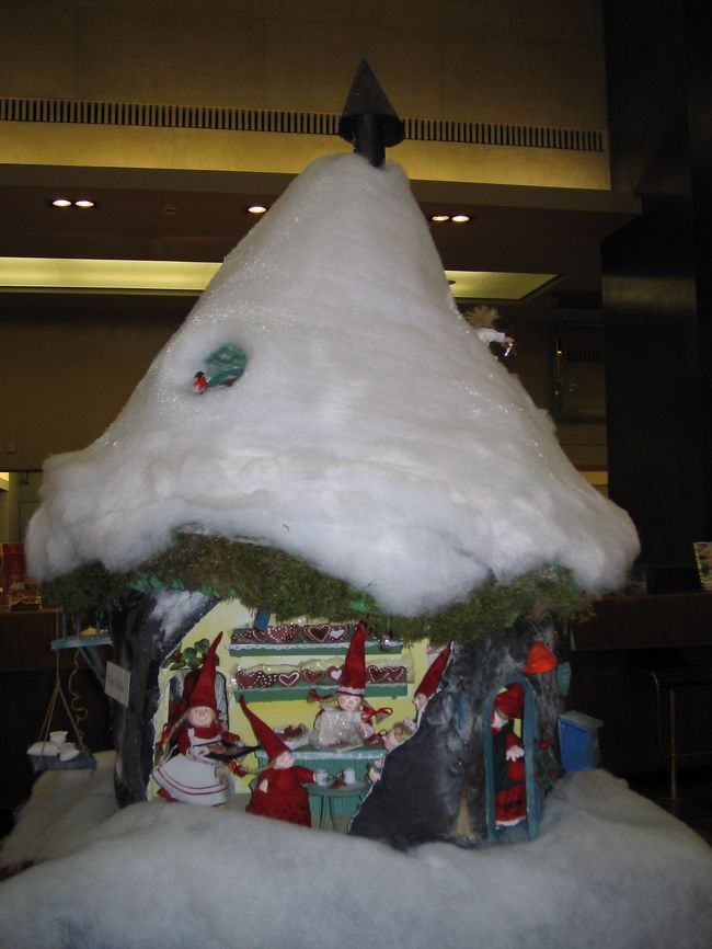 郵便局に飾ってあったポスト。<br />かわいい☆