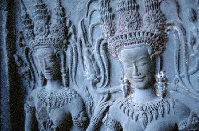 アンコールワットのレリーフです。