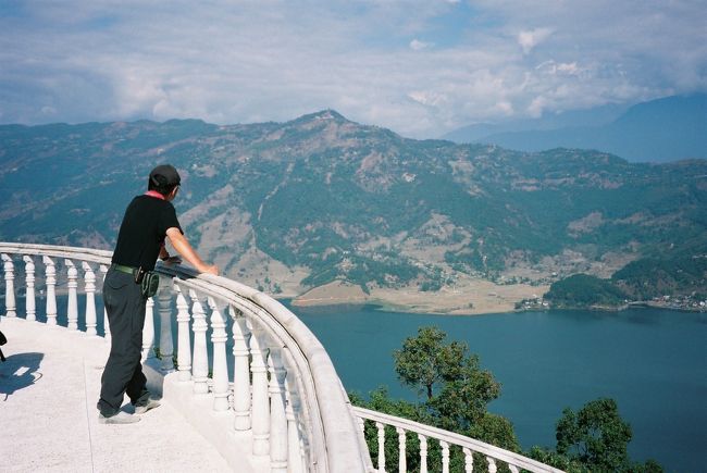 ワールドピースパゴタから山方向を見るも見えず<br /><br />●天候が変わりやすいので見えたり見えなかったりします。写真を撮るときは見えたら即。