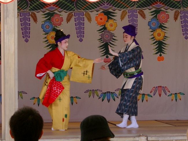 こんなダンスも見れたり。しかもタダ。