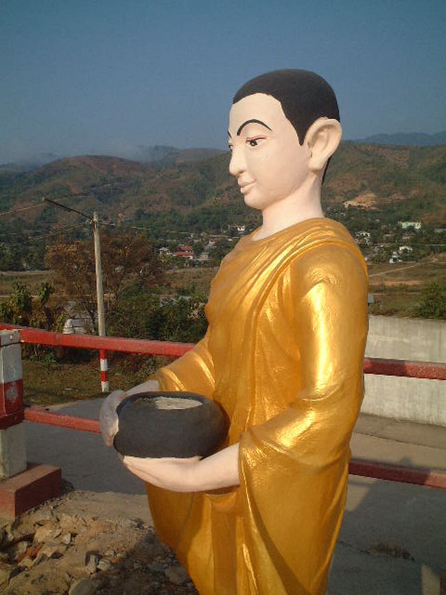 きりりと真面目なフェイス！