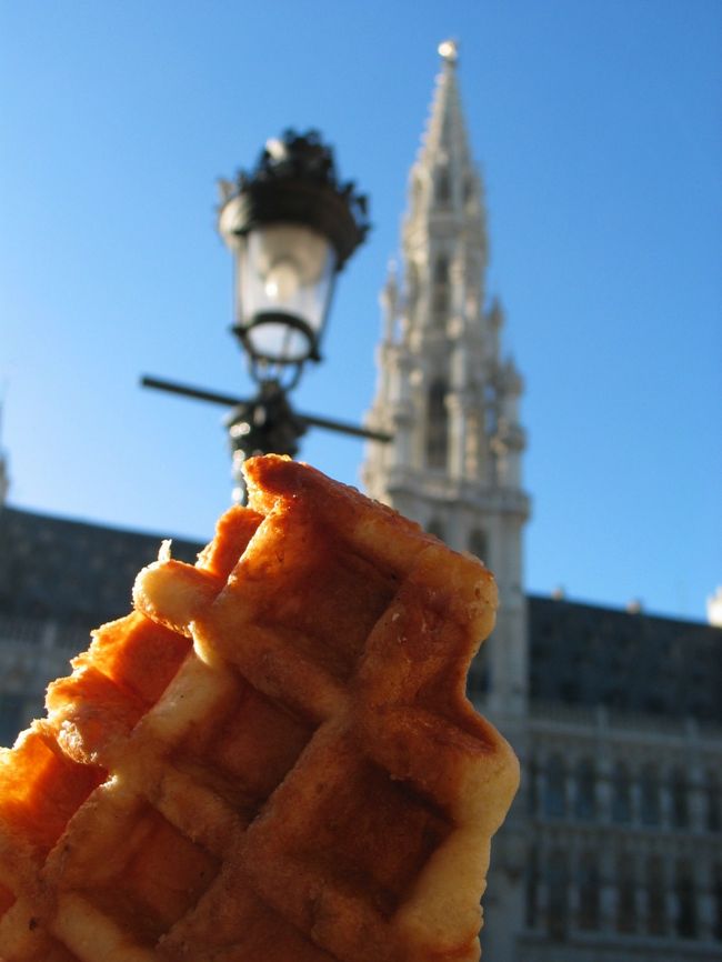 観光よりも、まずは買い食い(^_^)<br />おいしかったです！