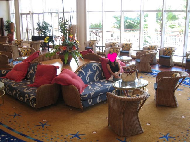 ホテルのロビーです。さすが５つ星！ゴージャス♪