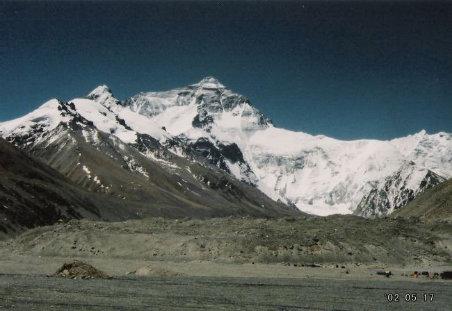 エヴェレスト（チョモランマ）！！ついに来たーー。<br />そして近いーー。