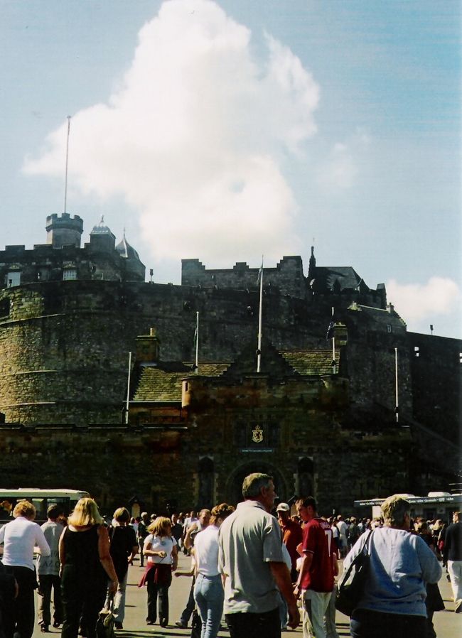 これがエディンバラ城。