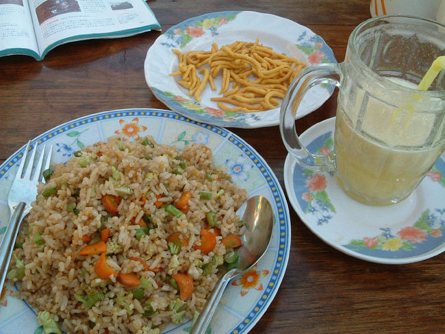 またしてもご飯。<br />ミスニャウンシュエにて。