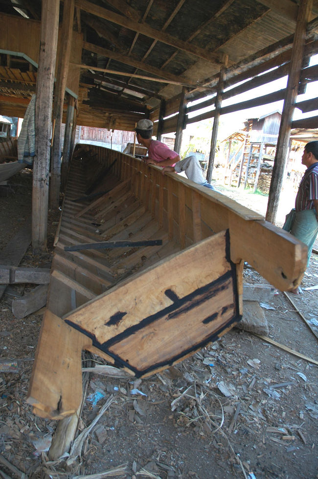 ボートを作っているところ。