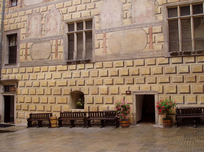 ☆チェスキークロムロフ<br />クロムロフ城中庭<br />