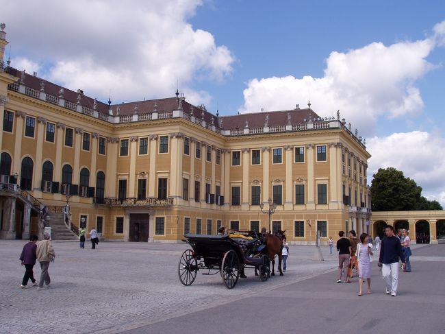 ☆シェーンブルン宮殿と庭園（世界遺産：７８６）<br />