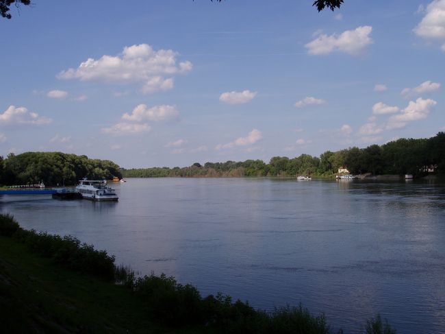 センテンドレ<br />セルビア人の造った町<br />