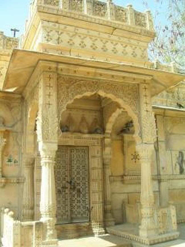 ハヴェリ（邸宅）。