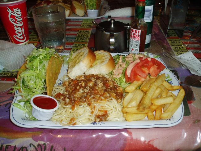 チャーリータコスです☆☆友達に教えてもらって行ったのですが、本当に美味しかったです!!