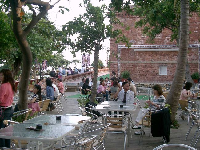 ここのテラスで飲んだキウイジュースおいしかった。