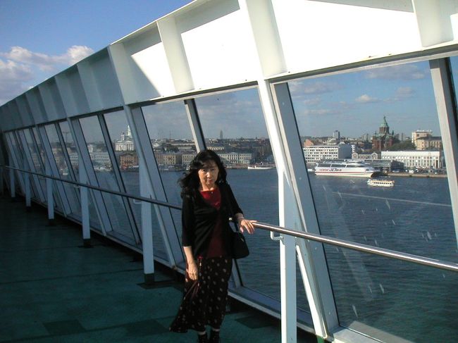 ヘルシンキの町が船の甲板からは見下ろすよう