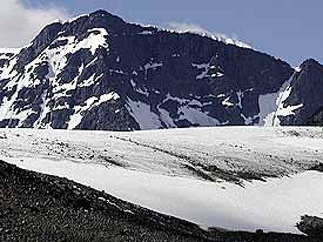 Tarfalaという場所だそうです。そこから見た氷河の山々です。