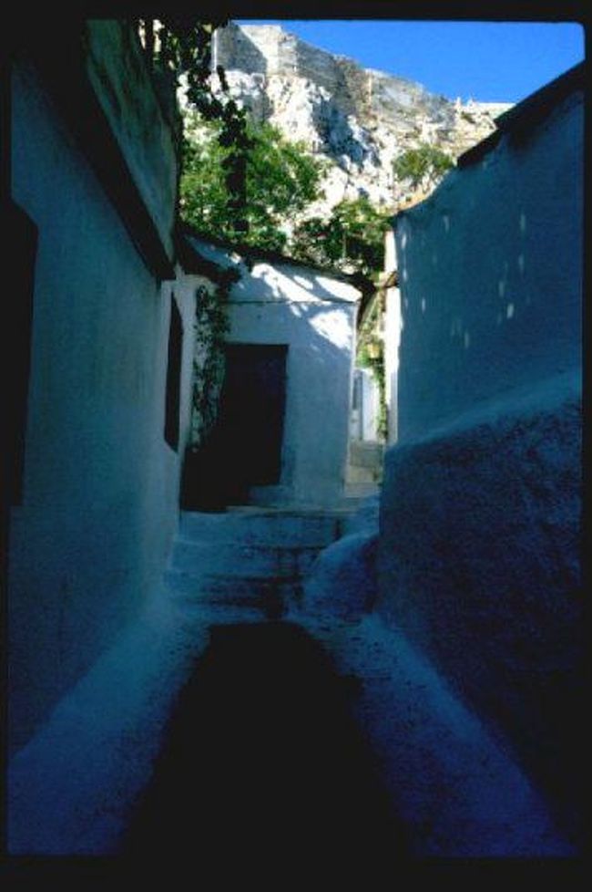 アクロポリスへあがる途中３。