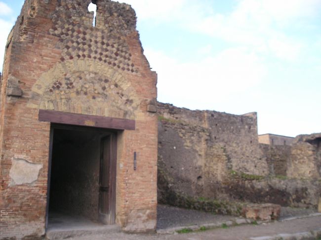 フォロの浴場入口