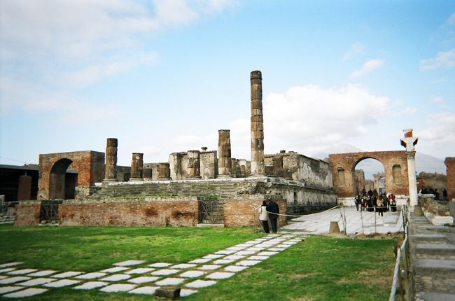 遺跡の中<br /><br />フォロ