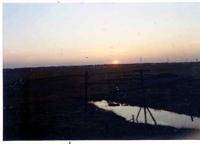 ヘルシンキに向かう国際列車から見えた夕陽。