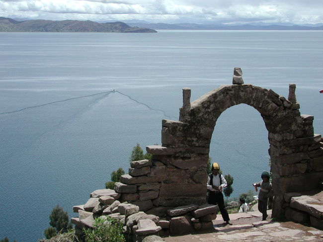 ☆タキーレ島☆<br />山の上にあるセントロから見るティティカカ湖の眺めは最高！
