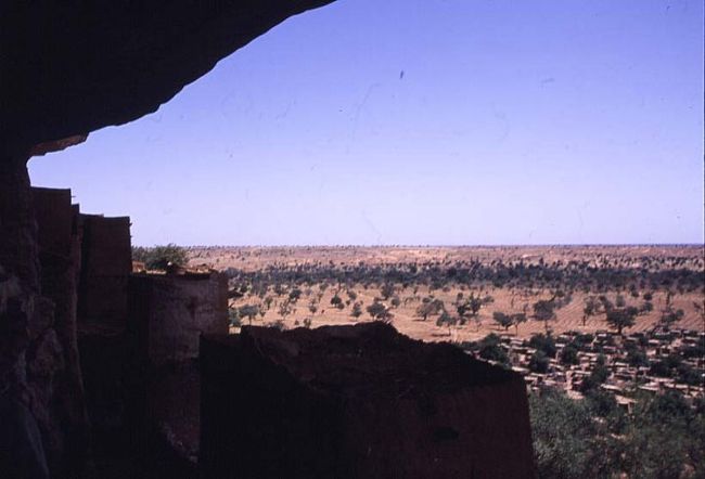 ドゴン族の住むバンデイアガラ Dogon country - Bandiagara ドゴン族の住むバンデイアガラ Dogon country - Bandiagara