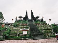 ブサキ寺院