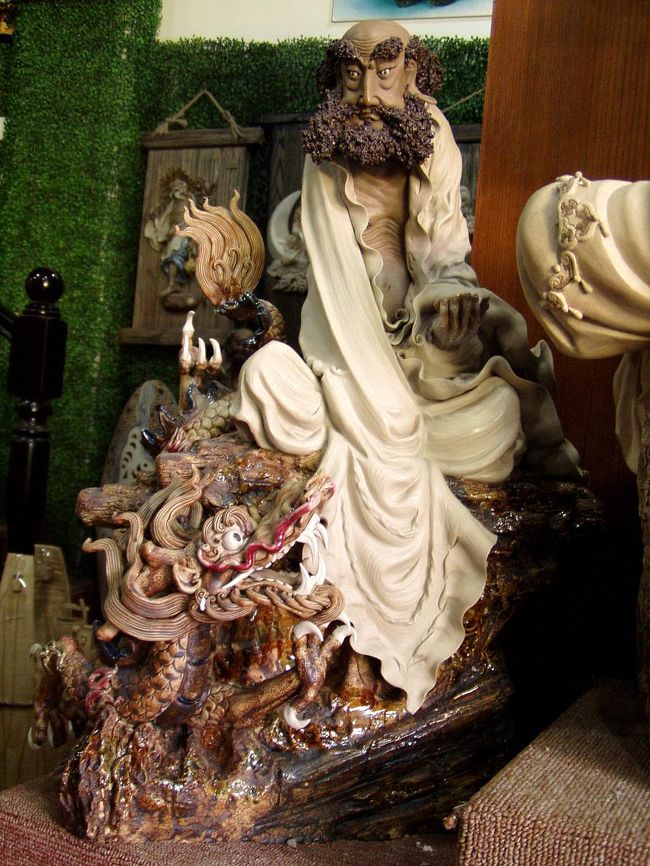 龍に乗った仙人。<br />イルカに乗った少年より凄い！！・・・？（馬鹿な事を）