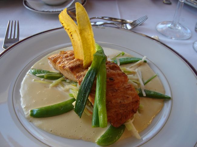 私オーダー「サーモングリル」メニューに無かった<br />のですが、頼んだら快く作ってくれました！