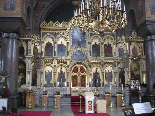 ウスペンスキー寺院内部。ここは写真撮影可です。