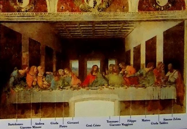 ◆『撮影禁止なので最後の晩餐の絵葉書を買おう♪』 <br />で・・結局「最後の晩餐」見学に成功したんですが・・お色直し後は初めて見ましたが・・こんなに鮮やかな絵とは思いませんでした。黒く煤けたイメージだったもので(^_^;え？どうやったかって？・・それは内緒(^_-)-☆実は「タダ」で見せて貰っちゃったんだけど、それは私の本意ではないので、アシカラズ！