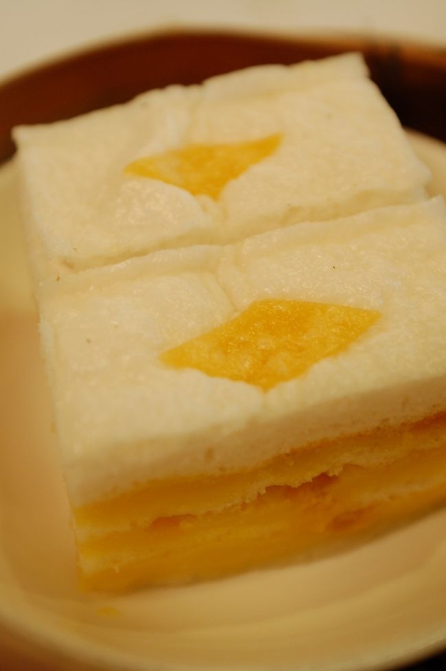 福臨門で一番旨かったのが、このカステラ。甘い。