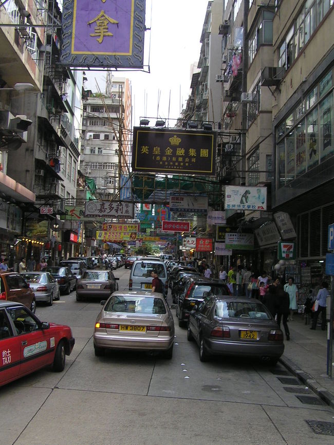 ごみごみした感じが好き。